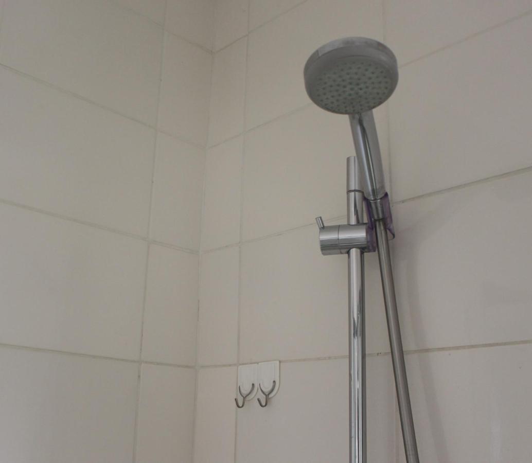 Abigail'S Studio Apartment @ Trift Tower 温特和克 外观 照片